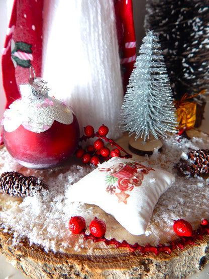 Noëlla - Gardienne de la générosité et des festivités de Yule (Pièce unique)