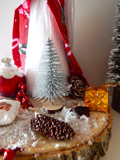 Noëlla - Gardienne de la générosité et des festivités de Yule (Pièce unique)